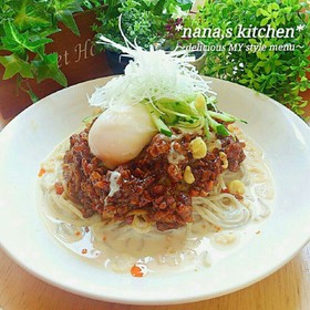 ハイカラが◎*冷やし豆乳カレー坦々蕎麦*