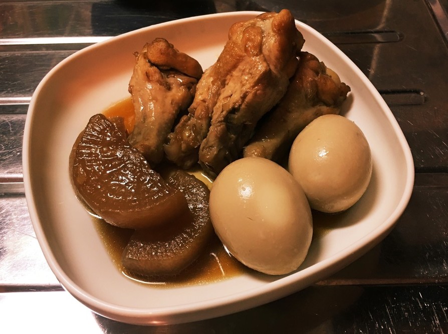 手羽元と大根の煮物with半熟卵の画像