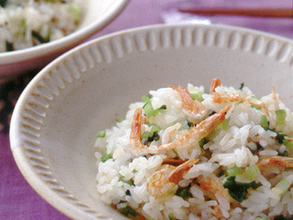 桜えびと野沢菜漬けの混ぜご飯