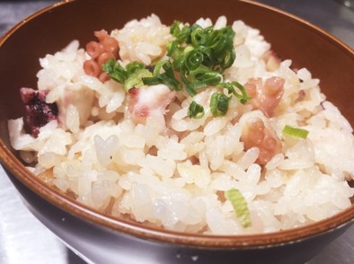 タコと里芋の炊き込みご飯〜生姜風味〜の写真