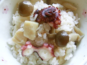 帆立とタコの炊き込みご飯