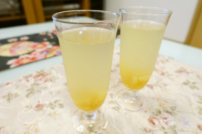 爽やかな味わい☆ゆず蜜レモンソーダーの写真