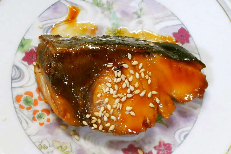 簡単 ぶりの みりん醤油焼き 照り焼き レシピ 作り方 By 331ミミイ クックパッド 簡単おいしいみんなのレシピが374万品