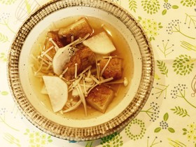 簡単♪薩摩揚げと大根の生姜甘ぽん酢スープ