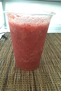 魔法のレシピ♡イチゴの美容液ジュース