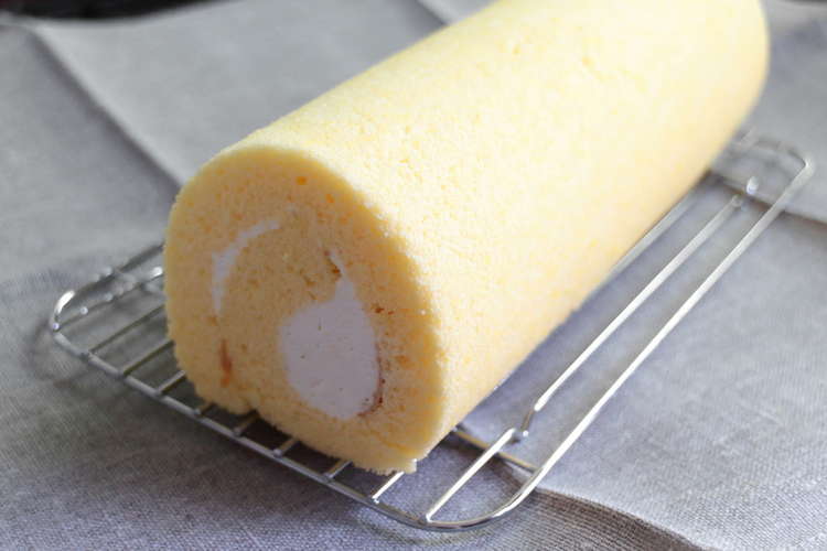 基本のロールケーキ 米粉ロールケーキ レシピ 作り方 By Perinco クックパッド 簡単おいしいみんなのレシピが370万品