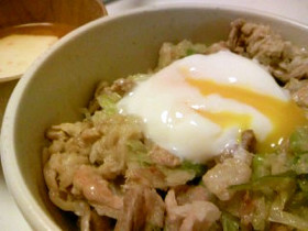 スタミナ丼(生姜寄)
