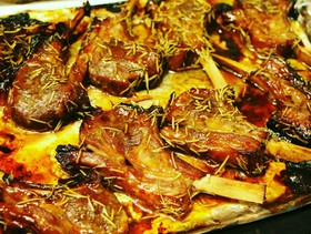 ローズマリー香る♪ラム肉のオーブン焼き