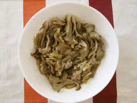 豚肉と舞茸のマヨ味噌煮