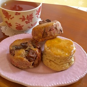 ゴマと胡桃のおからスコーン