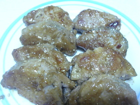 肉巻きレンコンの甘辛炒め