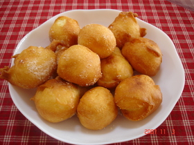 ホットケーキの残りでドーナツ^0^
