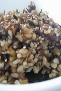 海草だらけの玄米生姜ご飯