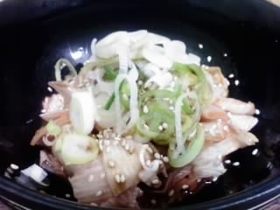 簡単☆おつまみにキムチのねぎ盛り☆