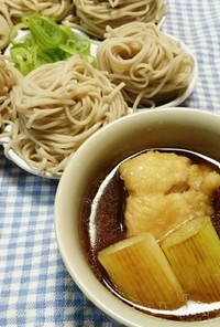 ヤマキ基本のだし　鶏むね肉のつけ蕎麦