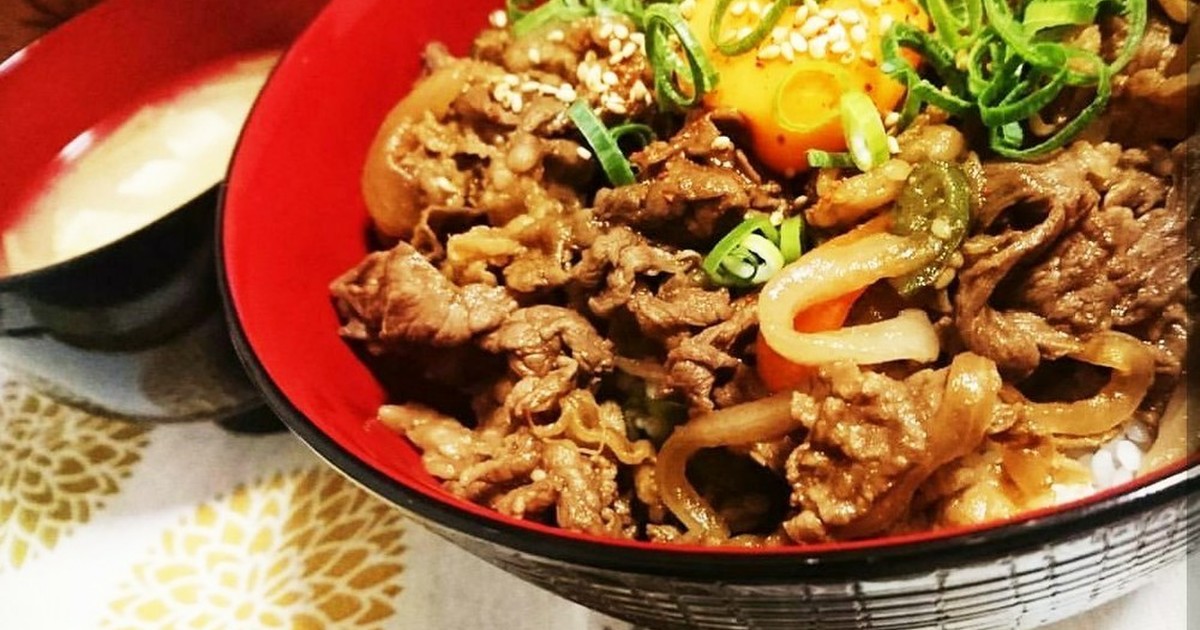 超簡単！！がっつり旦那も喜ぶ焼肉丼♡ by e_rinn♥ 【クックパッド】 簡単おいしいみんなのレシピが357万品