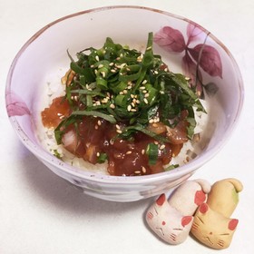 釣り名人秘伝の味★鯛の漬け丼♬