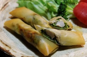 豆苗とササミの春巻き