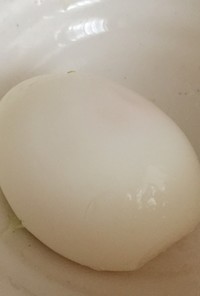 つるんと剥ける半熟ゆで卵