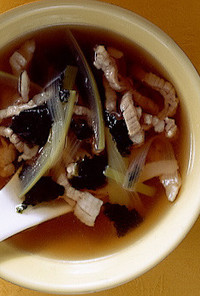 豚肉と焼きのりのスープ