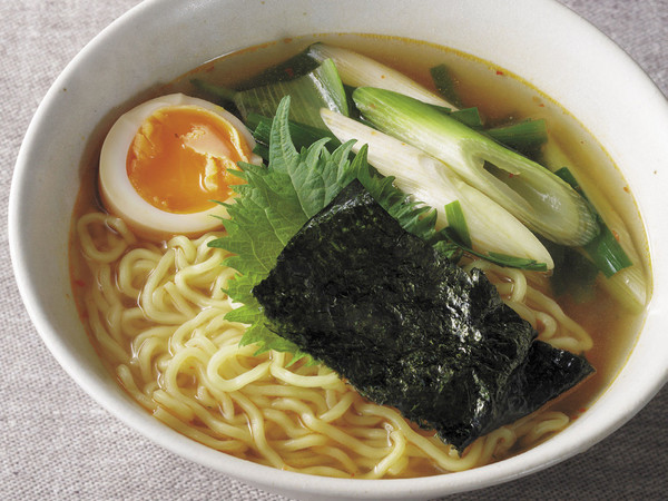 ゆで鶏のゆで汁で作る絶品ラーメン