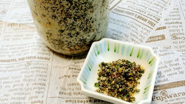 自家製ハーブで マジックソルト風ハーブ塩 レシピ 作り方 By Sa10ri工房 クックパッド 簡単おいしいみんなのレシピが361万品