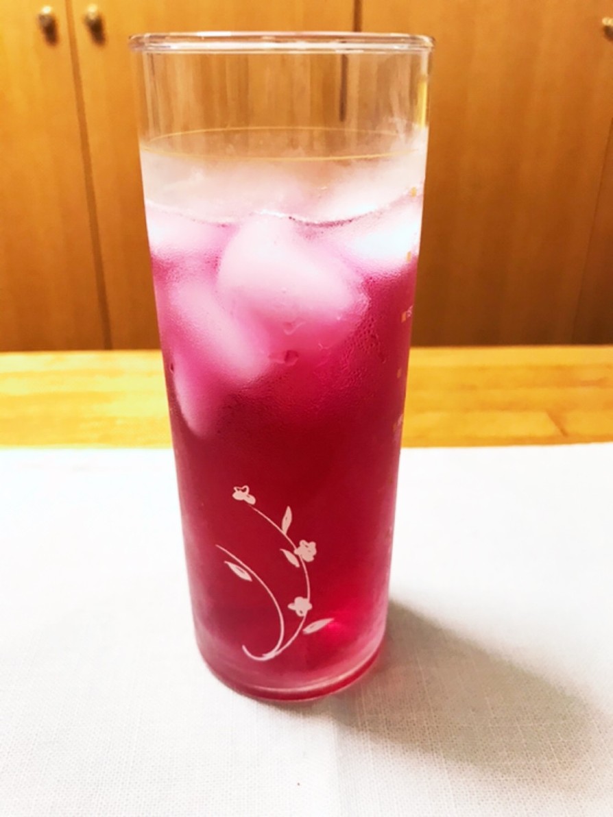 紫蘇ジュースの画像