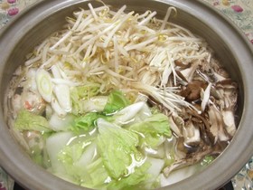 超簡単!おいしい塩ちゃんこ鍋のスープ