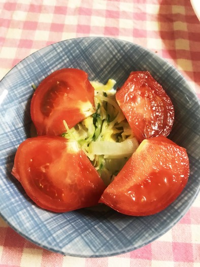 簡単水菜と白菜のコールスローサラダ。の写真