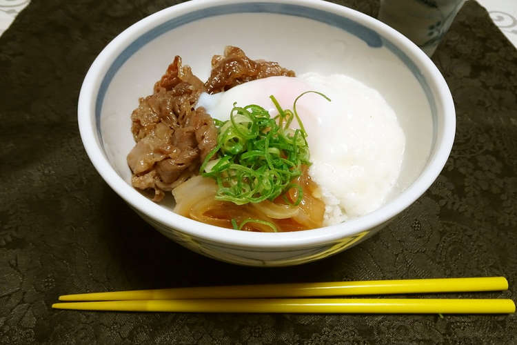 山かけすき焼き丼 レシピ 作り方 By 上尾紗里 クックパッド 簡単おいしいみんなのレシピが355万品