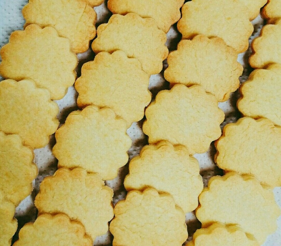 簡単！☆卵黄消費クッキー☆の画像