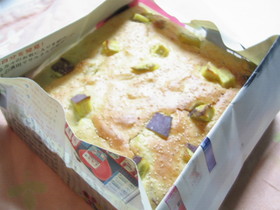 さつまいも入りヨーグルケーキ