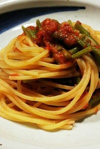 よしな(山菜)のトマトスパゲティ♡