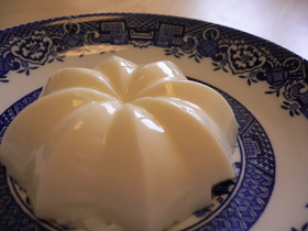 ミルキーなママの味の牛乳プリン