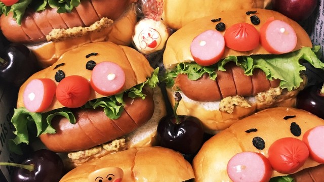 キャラ弁 ホットドッグdeあんぱんまん レシピ 作り方 By ぴんくまいまい クックパッド