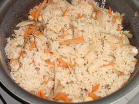 ☆煮物の残り汁でおいしい炊き込みご飯☆