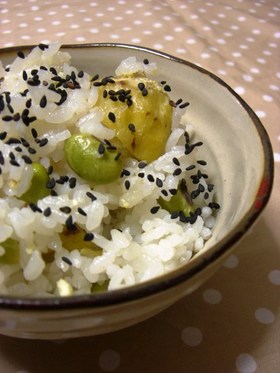 栗と枝豆の炊き込みご飯
