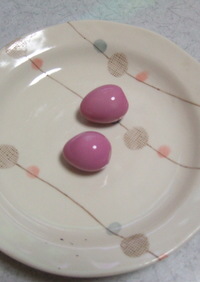 かわいい！ピンクのゆで卵♪