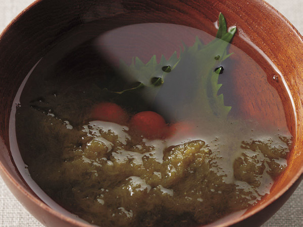 とろろ昆布のお吸いもの