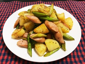 アスパラとじゃがいものバター炒め