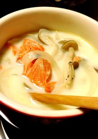簡単♡鮭の豆乳スープ♡