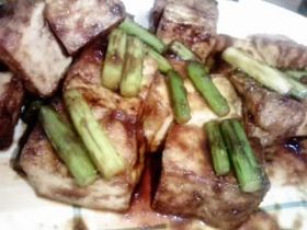 にんにくの芽と厚揚げの焼肉のタレ炒め☆