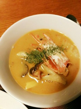 おもてなしに☆エビとココナッツのカレー