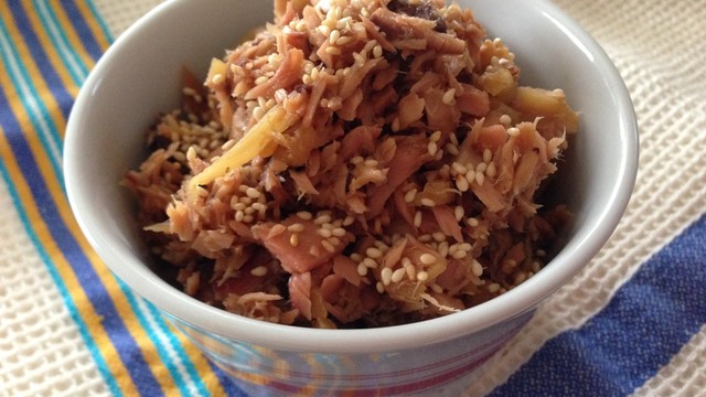 常備菜 かつおのなまり節と生姜の佃煮 レシピ 作り方 By のんきのこ クックパッド 簡単おいしいみんなのレシピが361万品