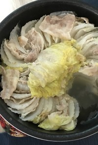白菜と豚バラのミルフィーユ鍋