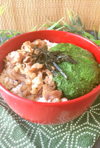 モロヘイヤと豚肉と豆腐の♡美肌丼♡