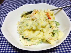 りんご入りポテトサラダ