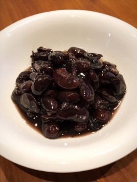 昔ながらの黒豆煮