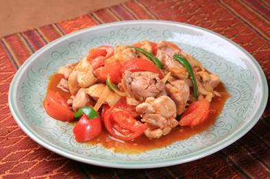 タイ風鶏肉の炒め物の写真
