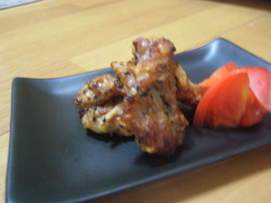 ウマイ♪豚肉の黒ゴマ＆紅しょうが揚げの写真